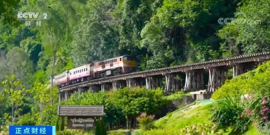 出境游团队游火爆 旅游市场出现“导游荒”