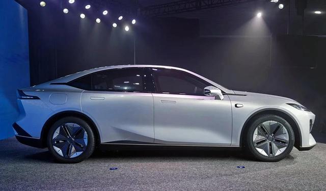 {網上賭場}(20万左右的轿跑哪些比较好)