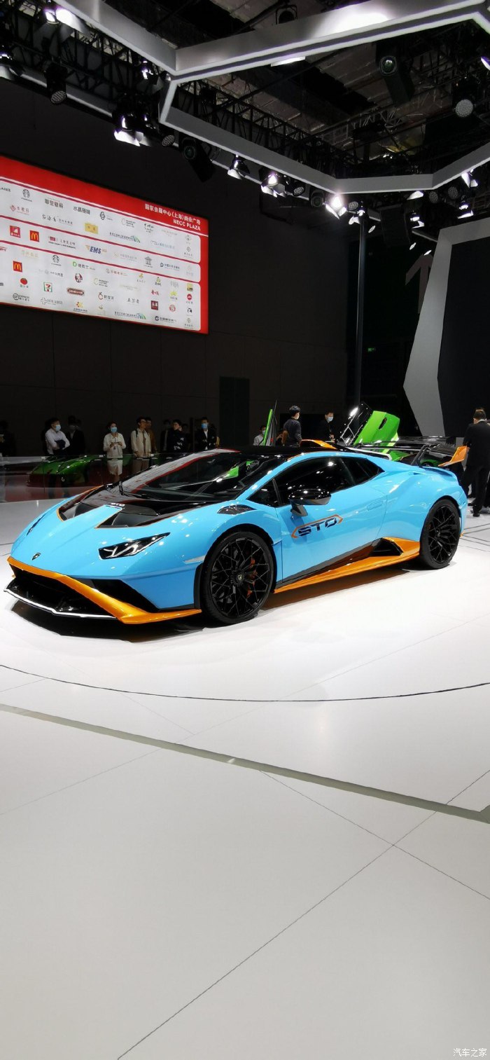 {HMG娛樂}(小牛兰博基尼图片高清)